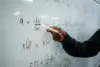 RNG ja pelien matematiikka: Näin satunnaisuus toteutetaan nettikasinoilla RNG ja pelien matematiikka